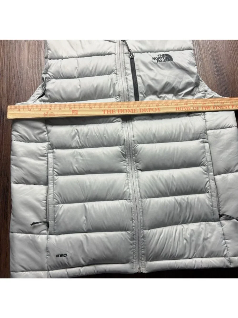 The North Face 550 Puffer Full Zip Vest Gray Men’s Size Large